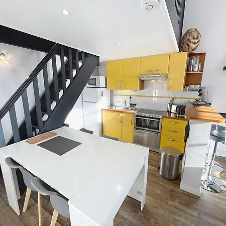 Cocon Avec Wifi Et Parking Pres - Fr-1-361-571 * Granville