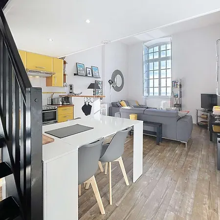 Cocon Avec Wifi Et Parking Près - Fr-1-361-571 * Granville