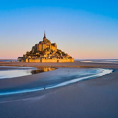 Cocon Avec Wifi Et Parking Près - Fr-1-361-571 Appartement Granville