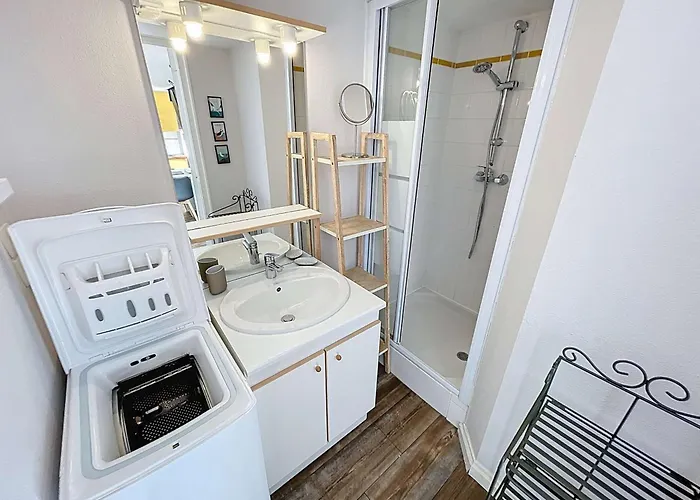 Cocon Avec Wifi Et Parking Près - Fr-1-361-571 Appartement Granville